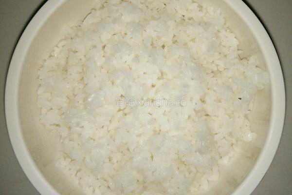 酸酸甜甜就是你——菠萝炒饭的做法图解8