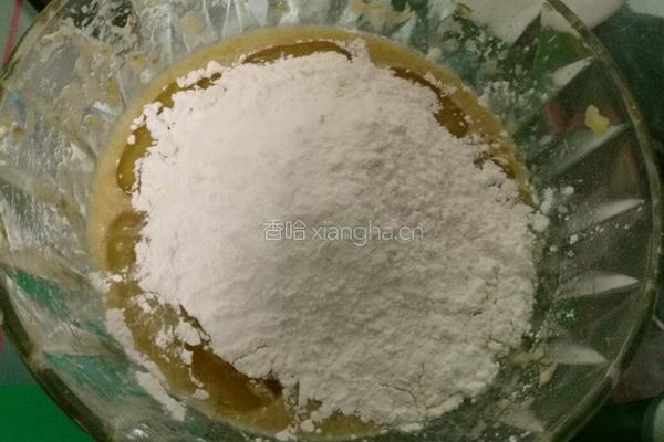 香蕉蛋糕的做法图解7