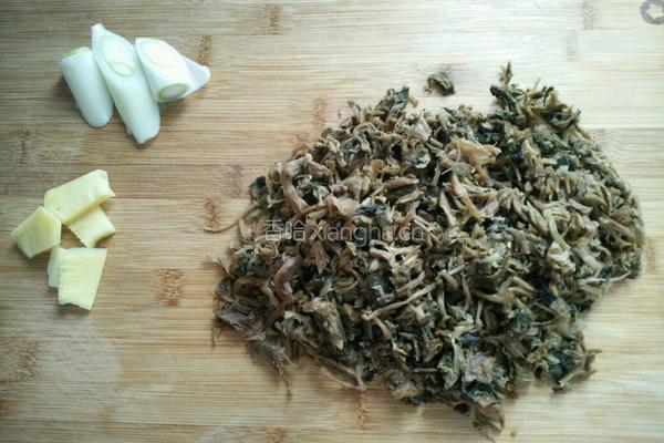 梅菜扣肉的做法图解2