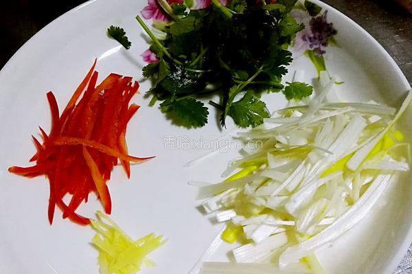 清蒸黄花鱼的做法图解3