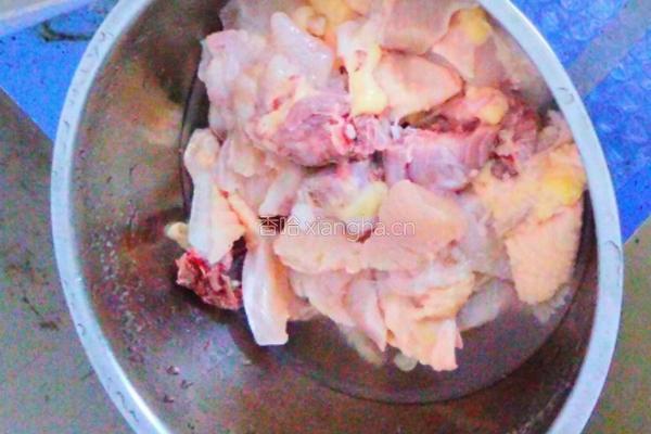 生药鸡汤的做法图解2