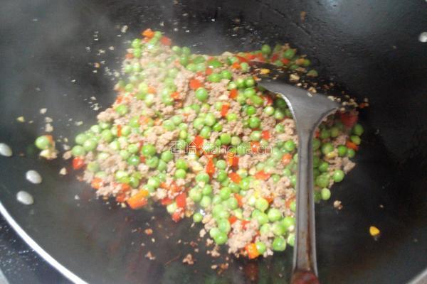 肉末豌豆的做法图解10