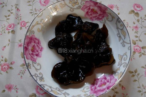 杏鲍菇炒西兰花的做法图解3