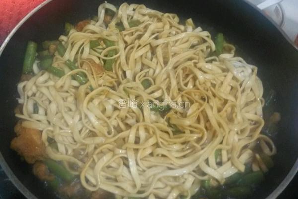 豆角焖面的做法图解5
