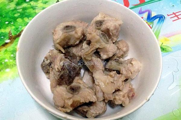 排骨海带汤的做法图解3