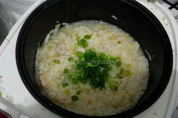 金针菇瘦肉粥的做法图解5