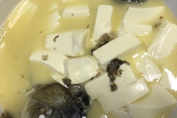 鲫鱼豆腐汤的做法图解3