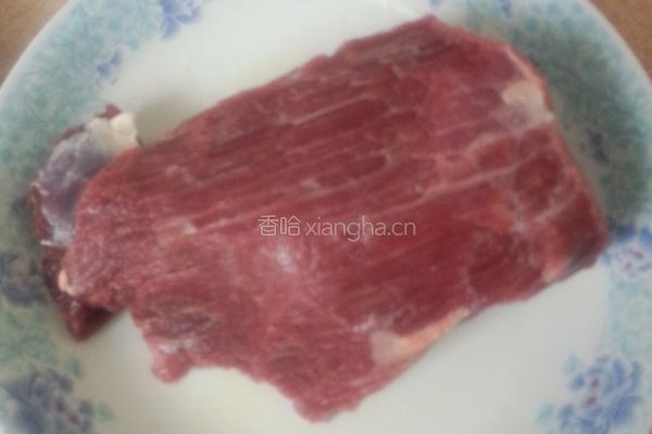 水煮牛肉的做法图解1