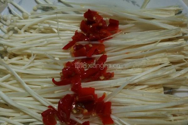 剁椒金针菇的做法图解2