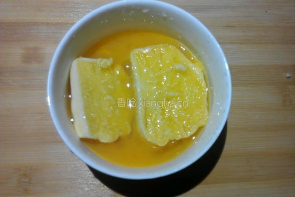 鸡蛋煎馒头片的做法图解4