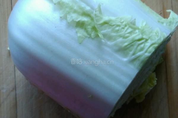醋溜白菜片的做法图解1