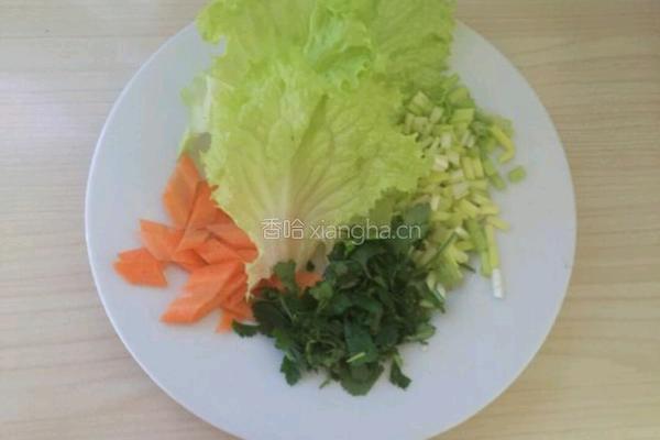 牛肉丸子汤的做法图解1