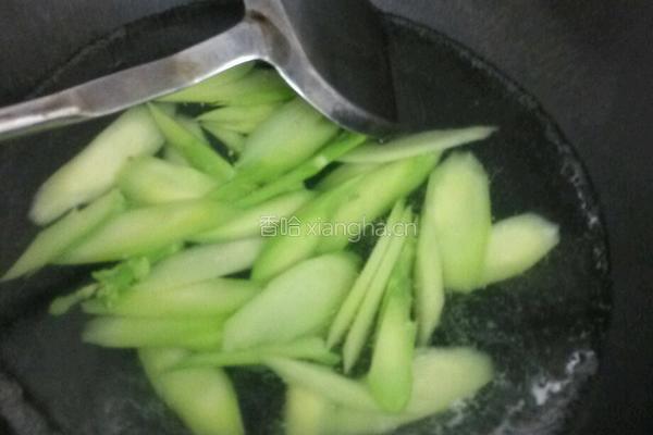 芥兰炒牛肉的做法图解5