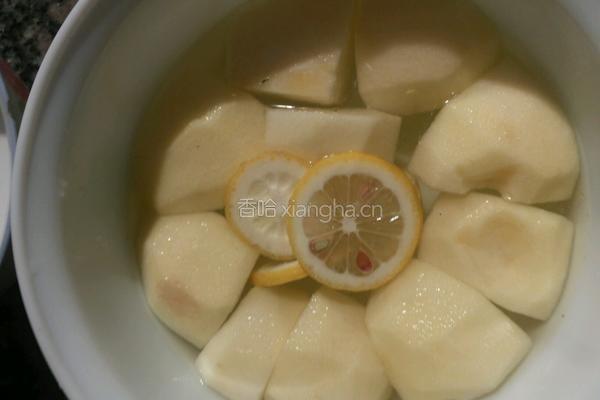 肉桂红酒煮苹果的做法图解1