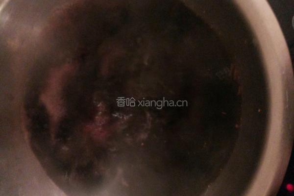 肉桂红酒煮苹果的做法图解2