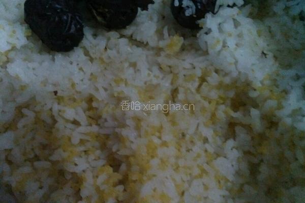 彩色炒饭的做法图解1