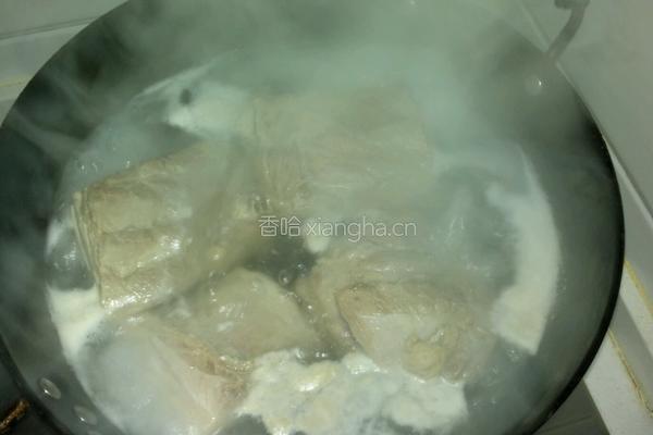 四川名菜（夹沙肉）的做法图解1