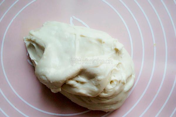 鸡蛋葱油饼的做法图解1