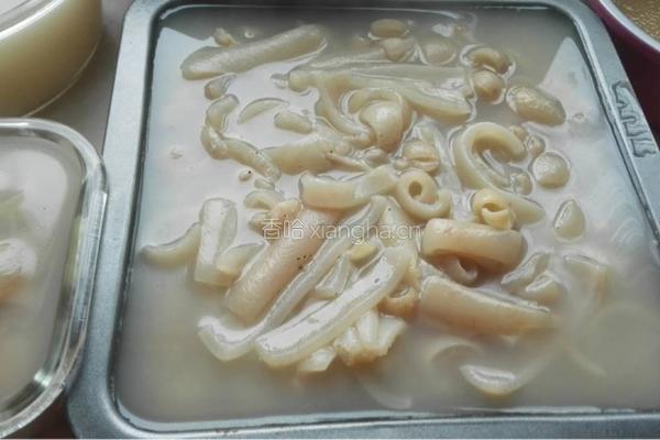 肉皮冻的做法图解6