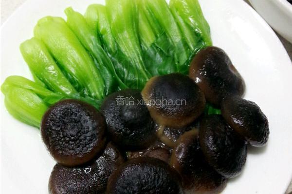浇汁香菇青菜的做法图解5