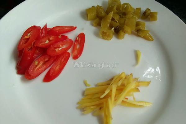 酸辣手撕包菜的做法图解1