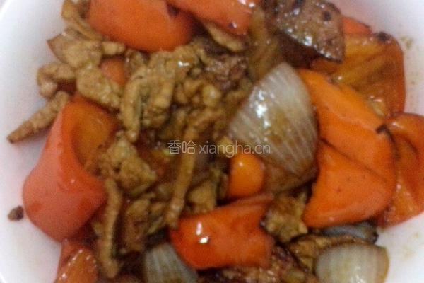 干锅肉炒红椒的做法图解3