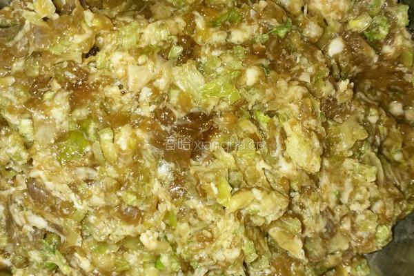 牛肉芹菜水饺的做法图解5