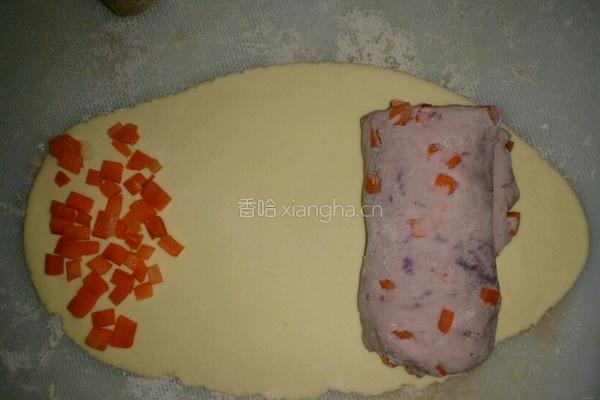 胡萝卜餐包（棕心紫薯、香葱鱼板）的做法图解8