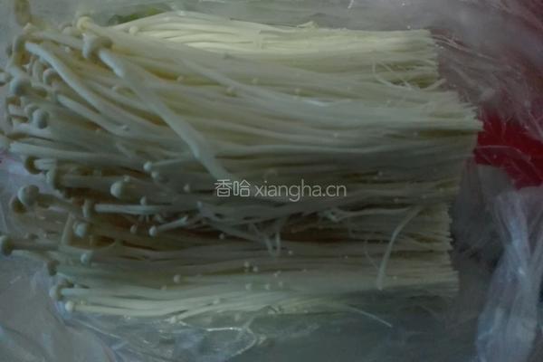 培根卷金针菇的做法图解2