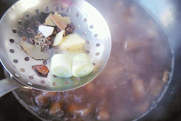 芋头烧肉的做法图解7