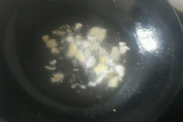 芹菜炒墨鱼的做法图解5