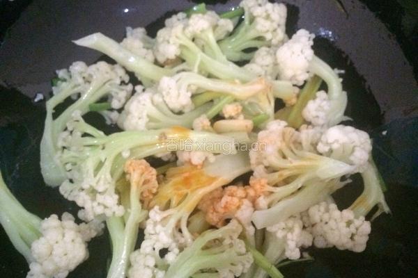素炒花菜的做法图解7