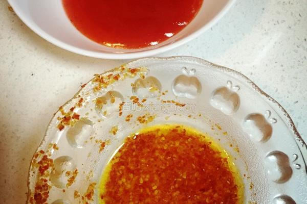 香菜葱花蛋饼的做法图解7