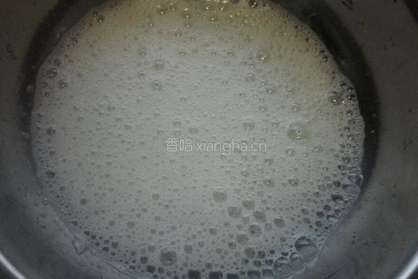 八寸戚风蛋糕的做法图解5