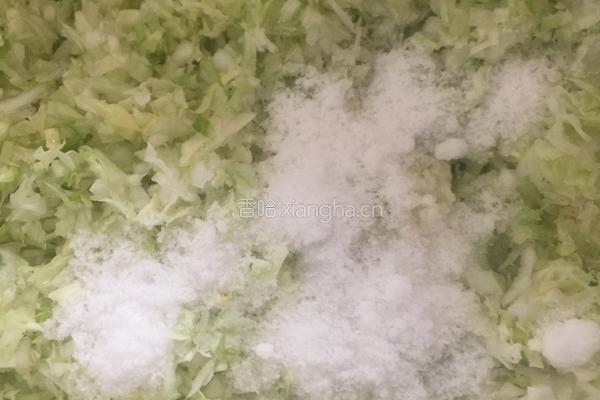 鲜肉白菜包的做法图解7