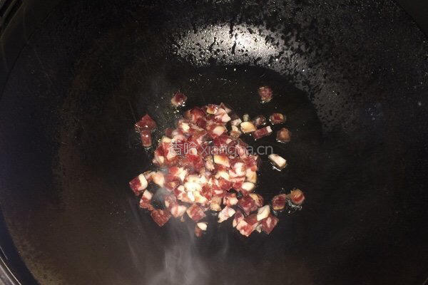 腊肠豆焖饭的做法图解5