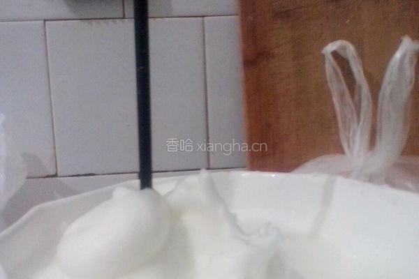 电饭煲做生日蛋糕＜1＞的做法图解8