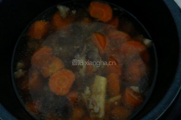 胡萝卜炖羊肉的做法图解9