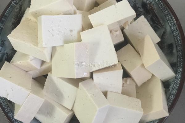 红烧豆腐的做法图解1