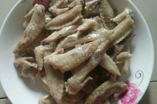 辣椒炒鸡尖的做法图解3