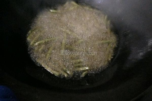 干煸四季豆的做法图解4