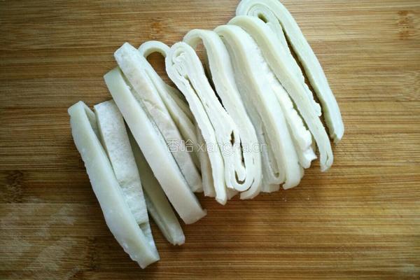 腊肉煮豆丝的做法图解3