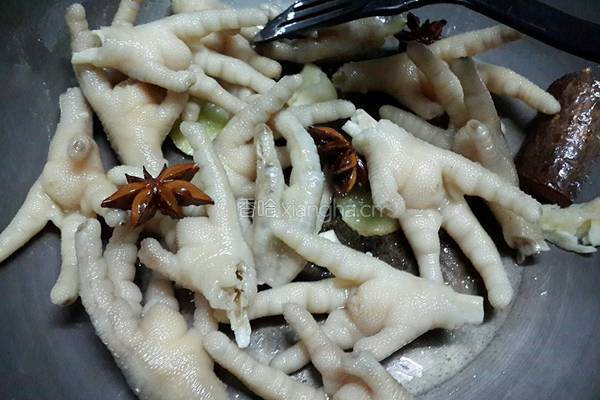 红烧鸡爪的做法图解4