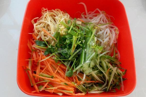 豆芽拌三丝的做法图解6