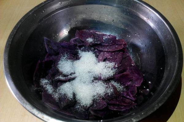 紫薯南瓜饼的做法图解3