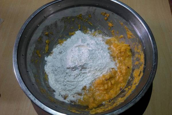 紫薯南瓜饼的做法图解5
