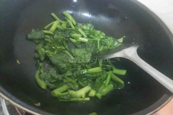 牛肉炒芥兰的做法图解3