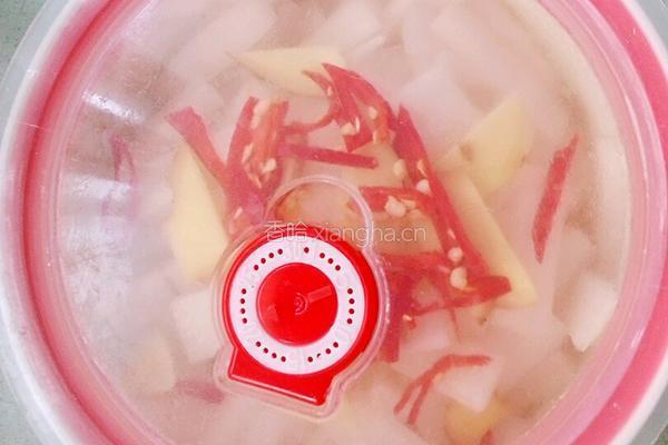 糖醋脆萝卜的做法图解6