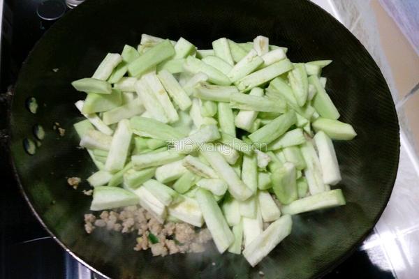 肉沫茄条的做法图解6