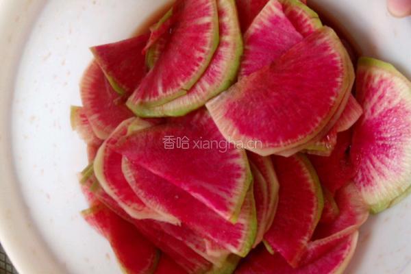 糖醋萝卜的做法图解3